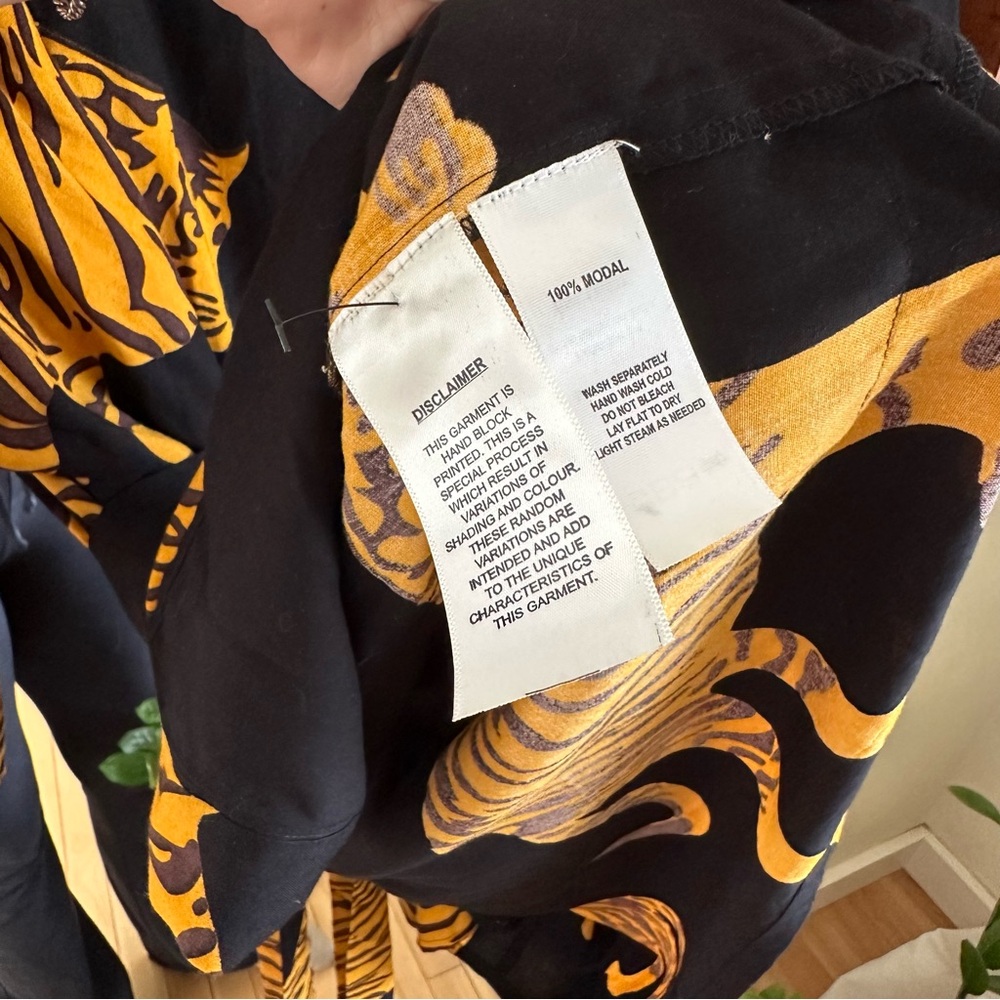 Emerson Fry Fete Layering Robe Kimono Top Tiger Hand Printed Black Yellow XS/S - Picture 5 of 7